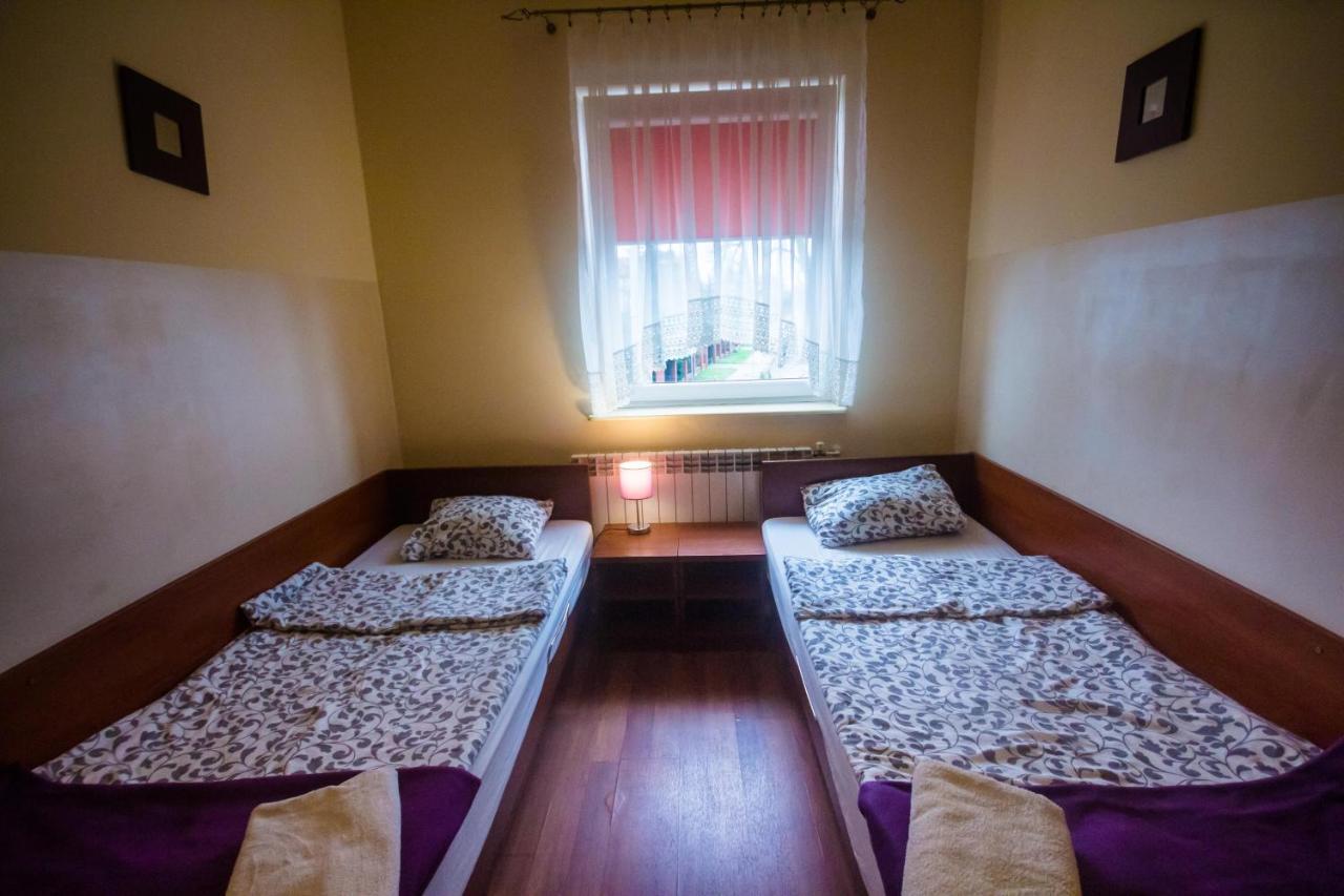 Hostel Soleil Kutno Bagian luar foto